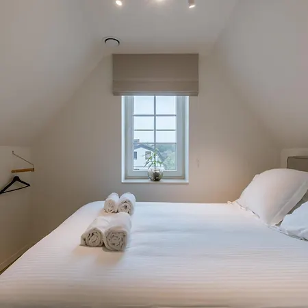Modern Cozy - La Madrague *